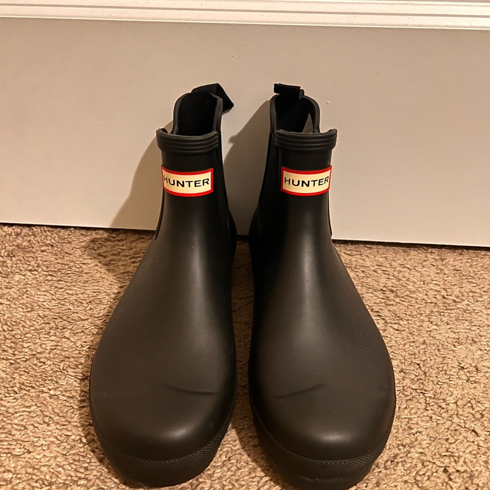 Hunter Classic Black Chelsea Boots